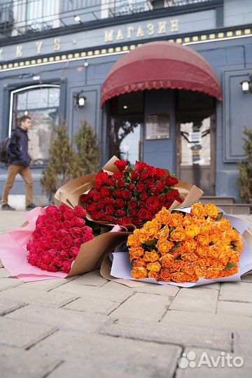 Букет 51 оранжевая роза 40 см