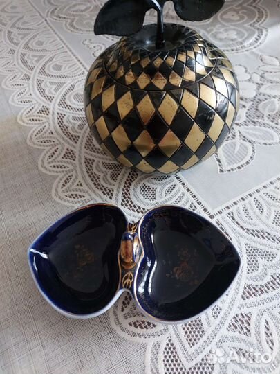 Все на фото,сахарница,тарелка, сольница