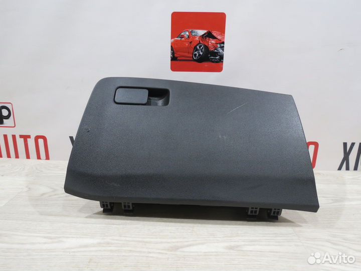 Бардачок Hyundai Solaris 2