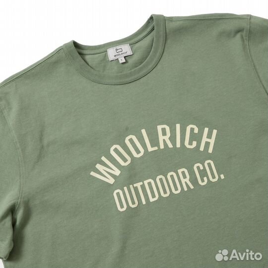 Футболка оливкового цвета для мужчин Woolrich