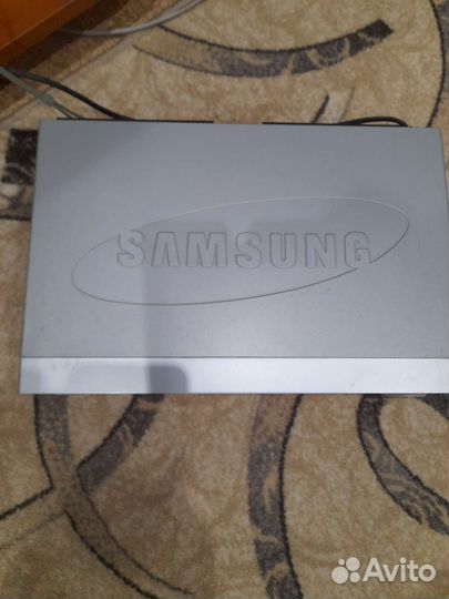 Видеомагнитофон samsung