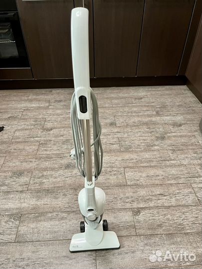 Вертикальный пылесос Deerma Vacuum Cleaner