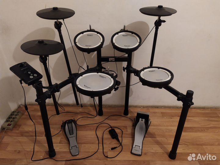 Roland электронная ударная установка