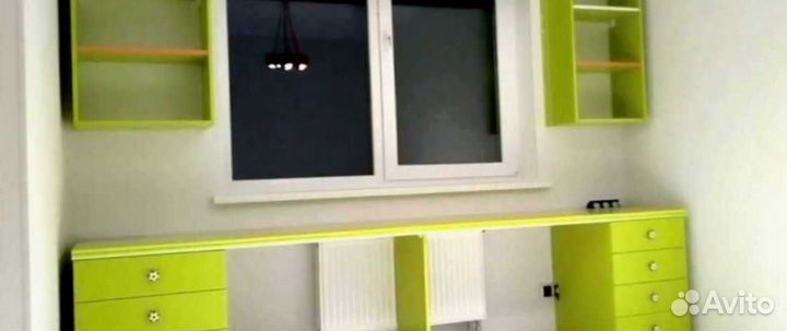 Рабочая зона у окна