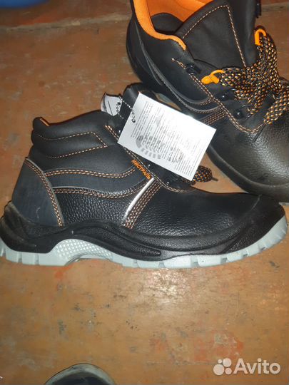 Ботинки рабочие мужские 42 размер