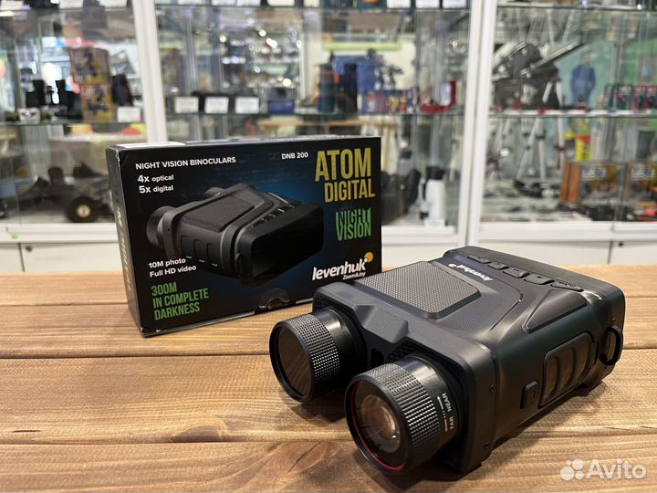 Бинокль ночного видения Levenhuk Atom Digital