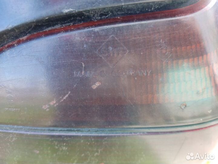 Фонарь задний правый Volkswagen Golf 3 купе 1.4