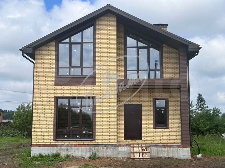 Дом 140 м² на участке 8 сот.