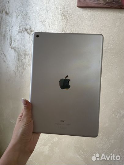 iPad 10 2