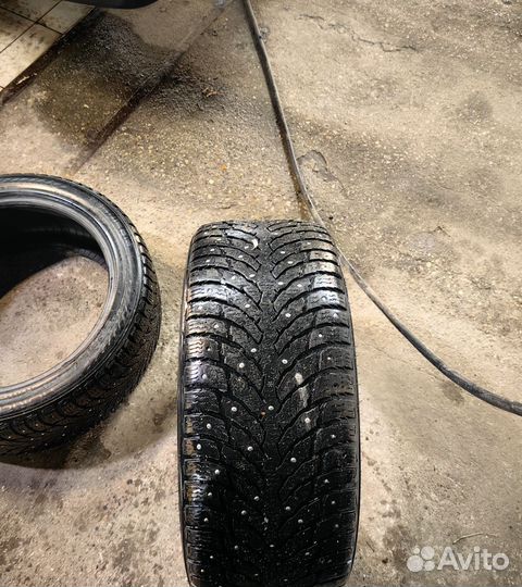 Nokian Tyres Hakkapeliitta 9 235/45 R18 98T