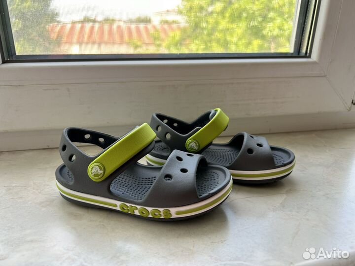 Crocs сандали детские