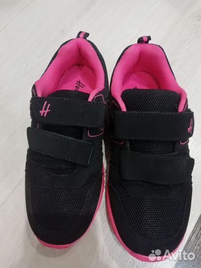 Кроссовки для девочки 31-32