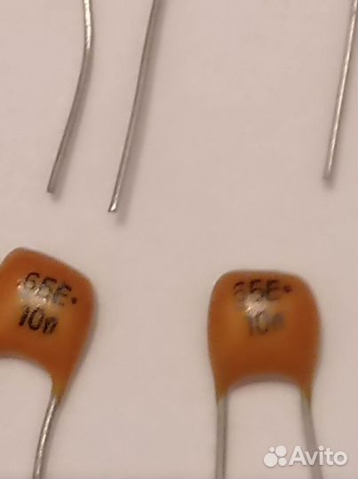 Конденсаторы км