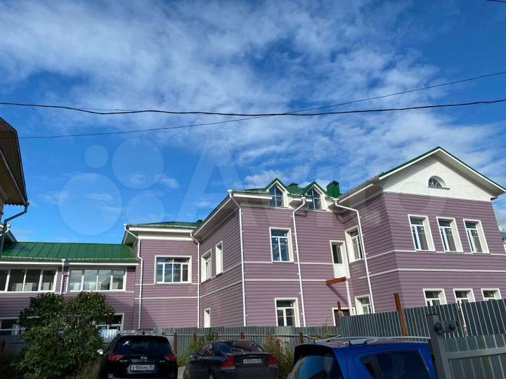 Здание, 1450 м²