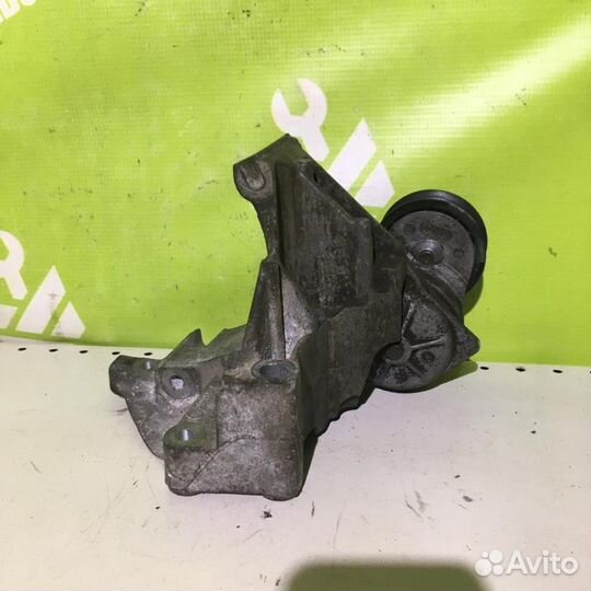 Кронштейн генератора Форд Торнео Коннект