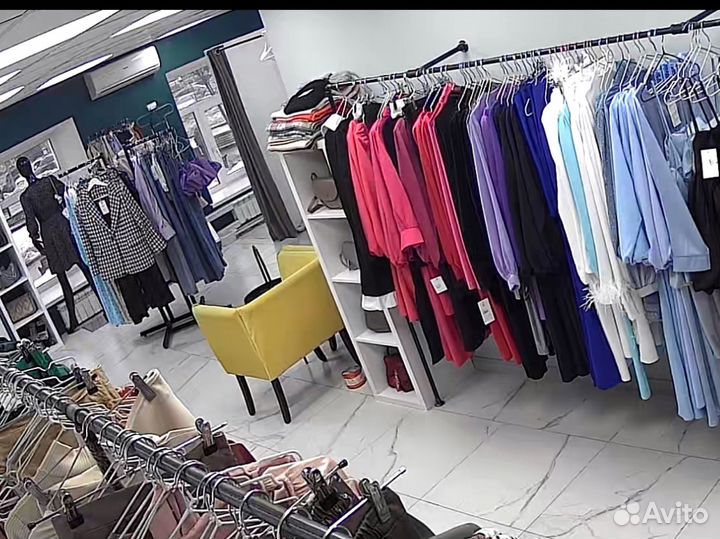 Шоурум женской одежды