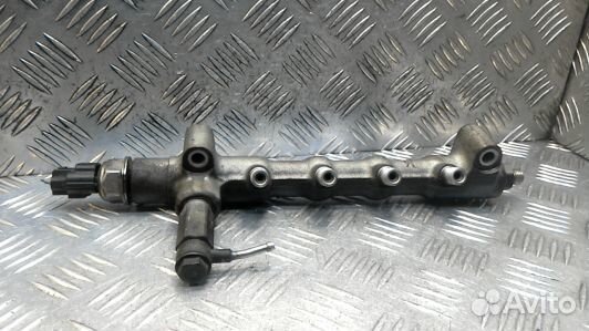 Топливная рампа дизельная opel astra H (93Z07BB01)