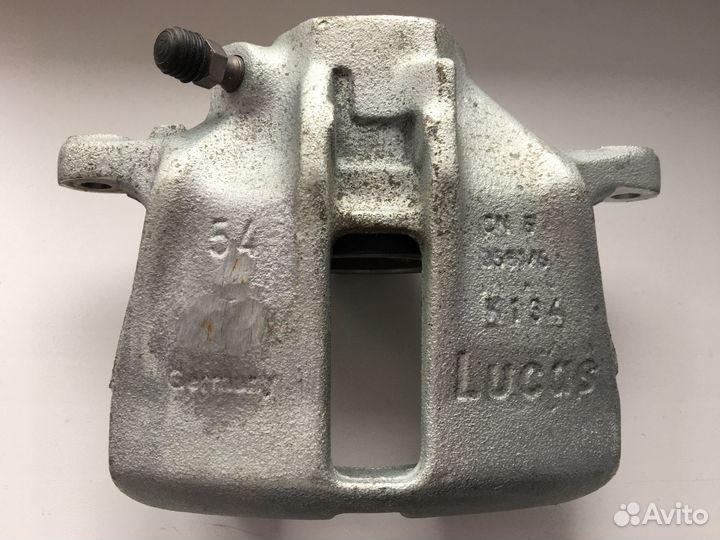 Суппорт тормозной audi, VW passat передний