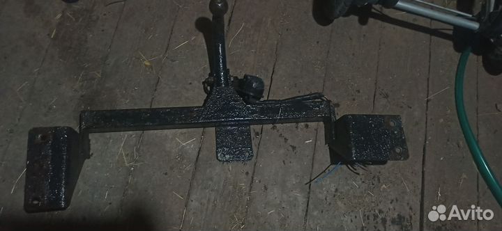 Фаркоп на ваз 2170