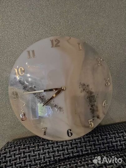 Часы и изделия из эпоксидной смолы