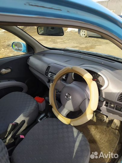 Nissan March 1.2 AT, 2003, 76 000 км