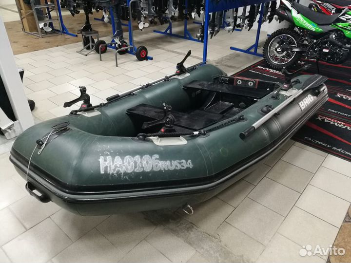 Лодка риб Brig F300 Б/У