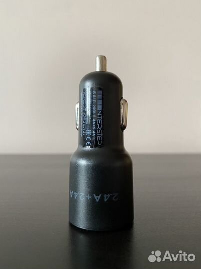Автомобильное зарядное устройство InterStep 2 USB
