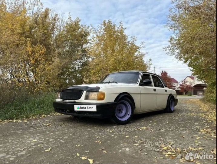 ГАЗ 3110 Волга 2.4 МТ, 1999, 150 000 км