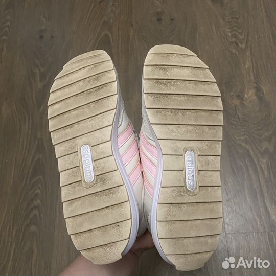 Кроссовки Adidas Retrorun