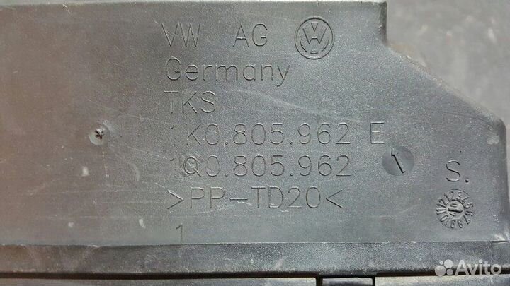 Воздуховод впускной Volkswagen Passat CC 2.0 tfsi