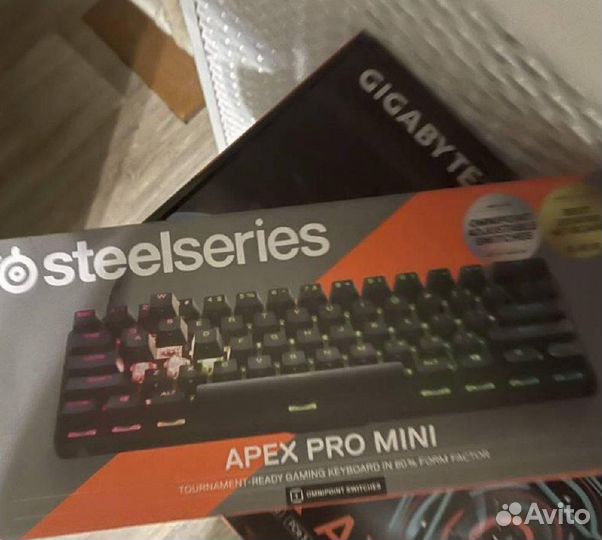 Клавиатура проводная SteelSeries Apex Pro mini