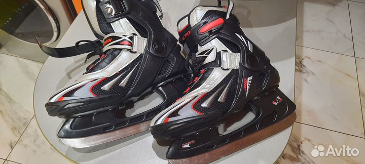 Коньки хоккейные 37 размер