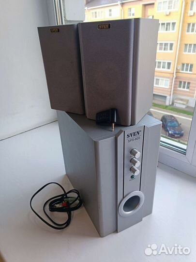Колонки 2.1 Sven sps-820