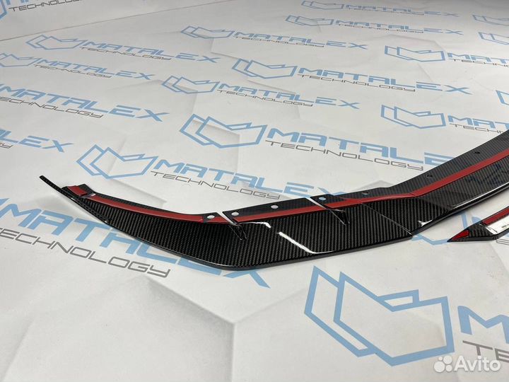 Сплиттер / губа в бампер BMW M5 F90 дорест карбон