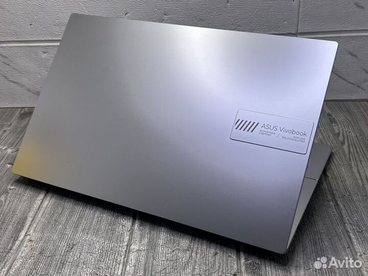 Asus Vivobook N100/8/256ssd