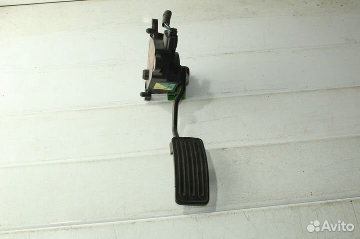 Педаль газа nissan X-trail 08* NT31 RHD