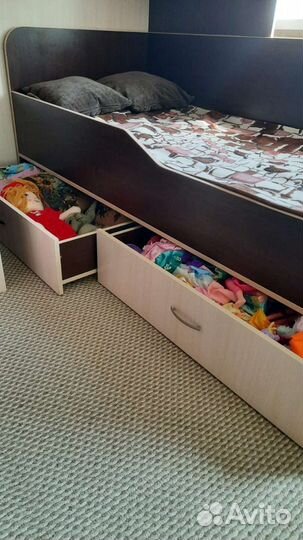 Двухъярусная кровать бу с матрасами