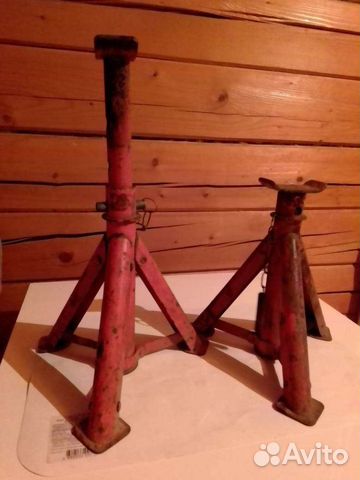 Подставка для автомобиля