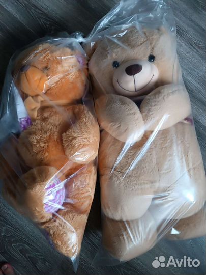 Большие плюшевые медведи