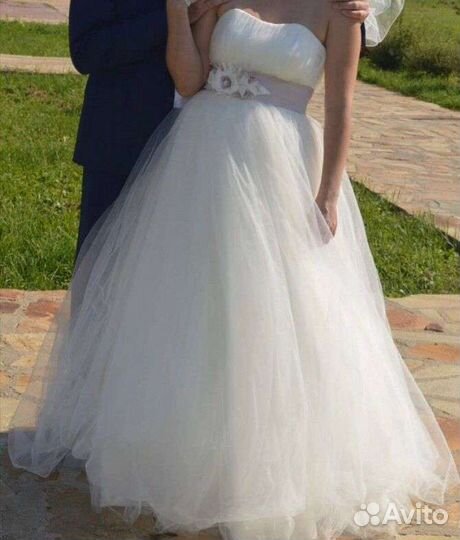 Свадебное платье