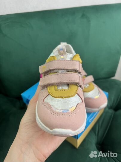 Кроссовки Котофей 23 размер для девочки