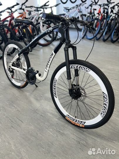 Новый горный велосипед