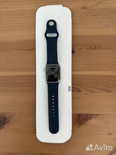 Смарт часы apple watch se 44