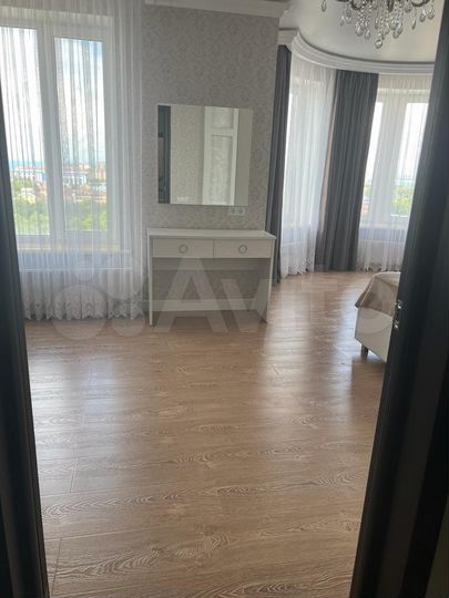 2-к. квартира, 74,6 м², 12/12 эт.