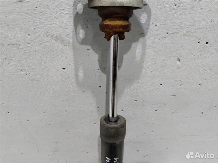 Амортизатор задний Volkswagen Passat CC