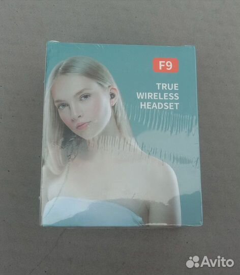 Новые наушники беспроводные F9. Запечатанные