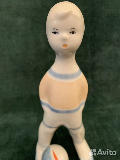 Фарфоровые статуэтки Сысерть времен СССР