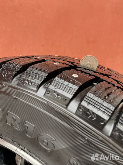 Комплект зимних колес r16