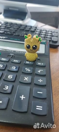 Флеш-накопитель Groot 64 GB