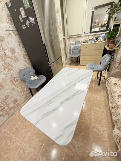 Кухонный стол бу